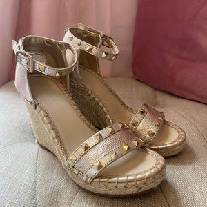 Marc Fisher wedge heels